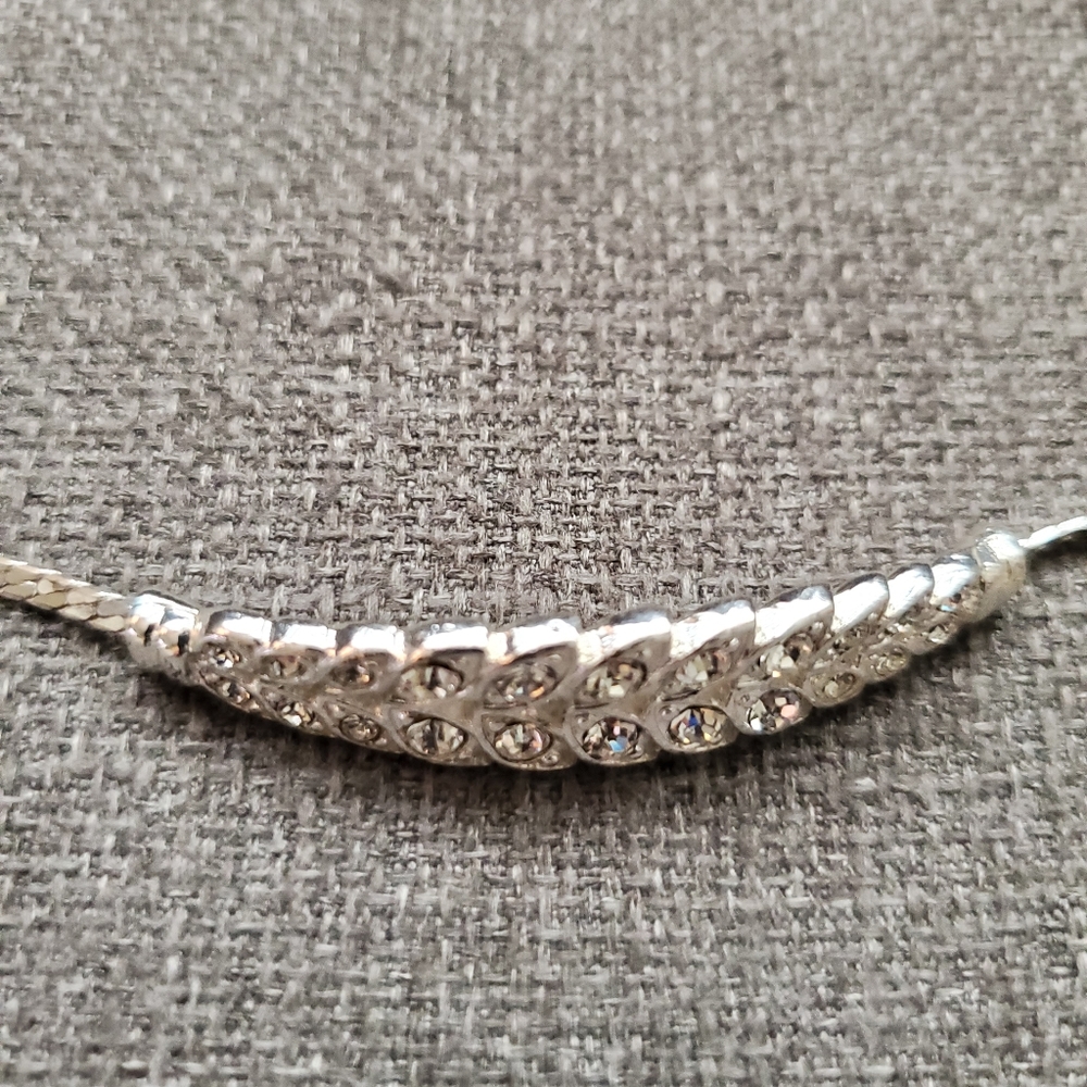 Necklace set - Picture 4 of 4